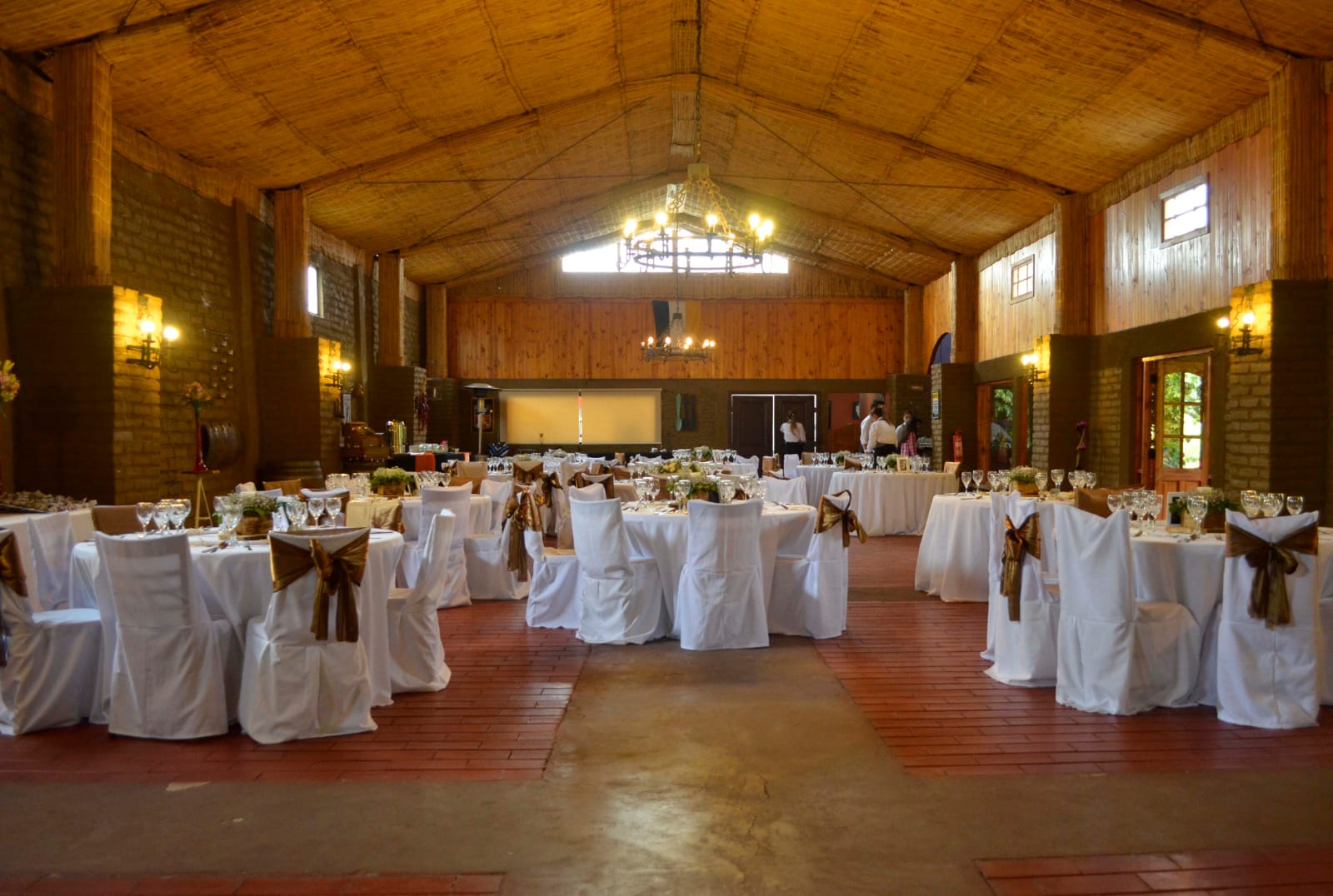 Salon Rustico Montaje